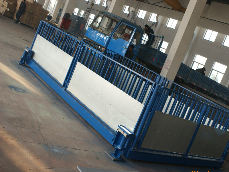 带围栏畜牧电子地磅秤